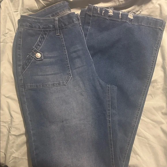 Wide Leg Women's Blue Denim Jeans - Picture 2 of 5